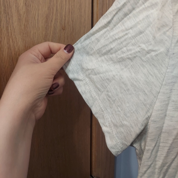 Women’s T-shirt - The only Corona I want is with a lime gray surviving 2020 - Picture 4 of 6